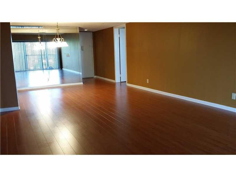 491 Racquet Club Road, Unit 306 Weston, FL 33326 - Photo 6 of 15 Den/Family/Great Room