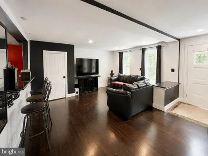 $485,000 | 3033 Chestnut Street, Lafayette Hill, PA 19444