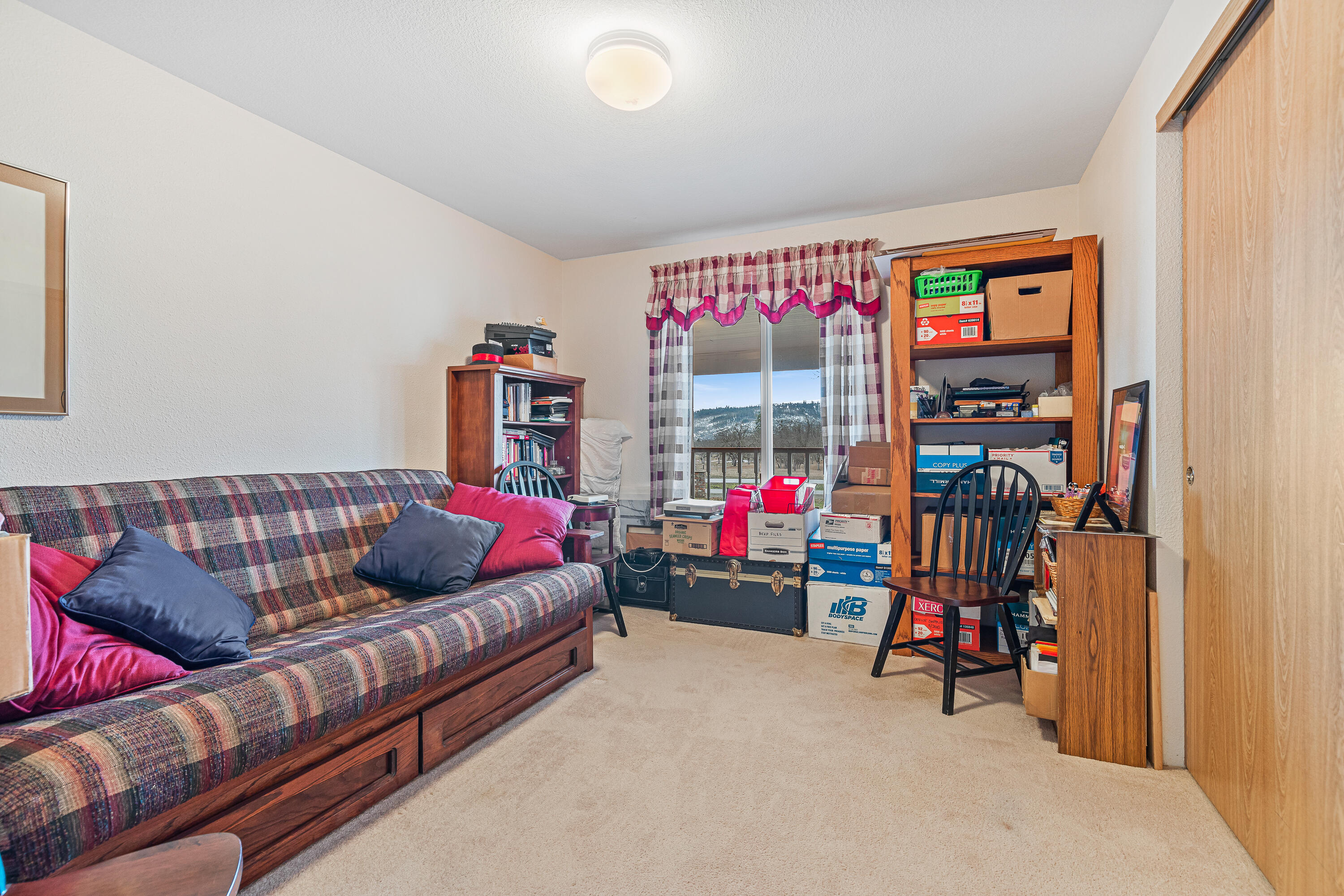 11001 Meadows Road White City, OR 97503 - Photo 22 of 60 9R9A6222