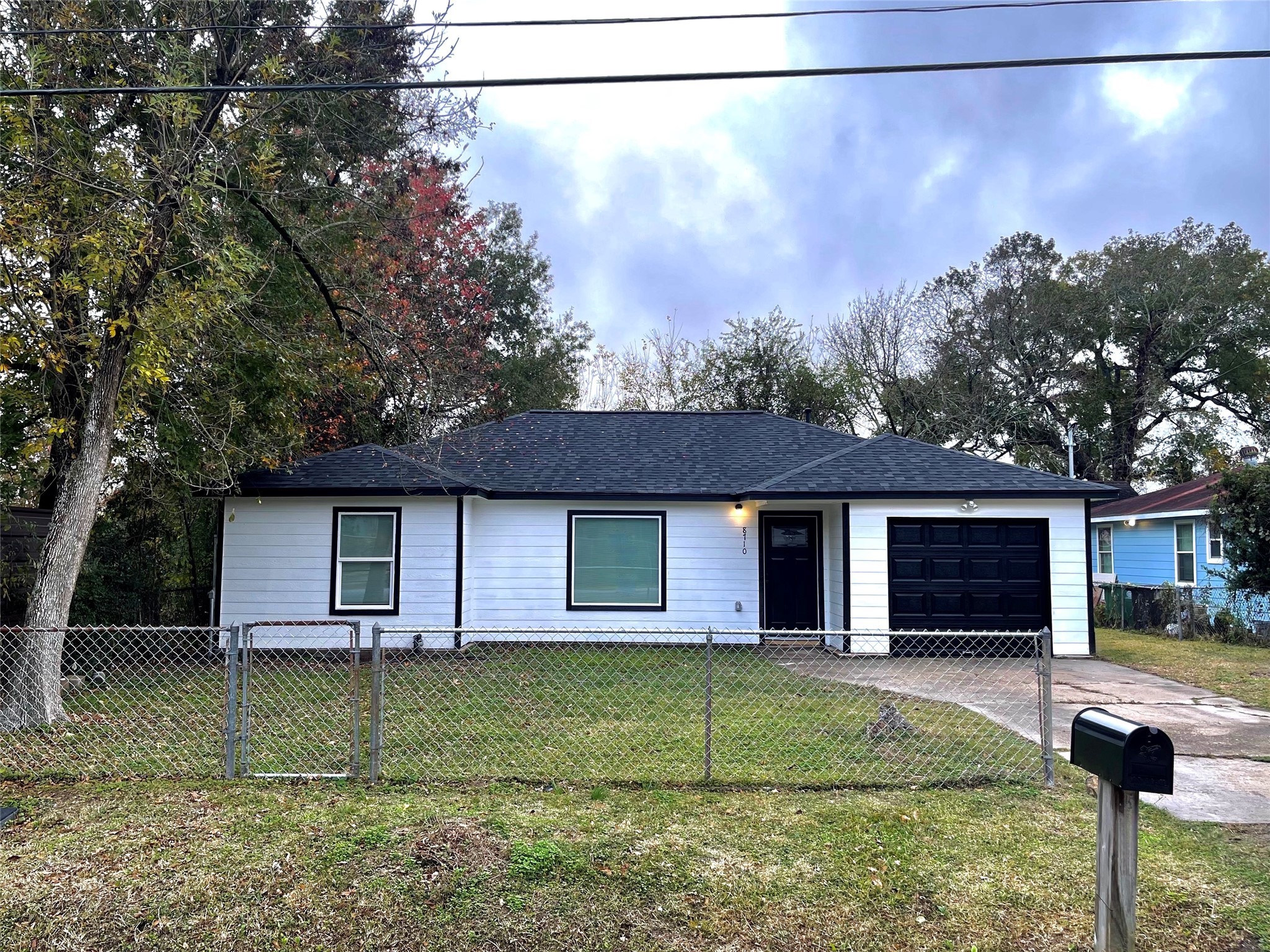 Welcome to 8710 Caddo St!