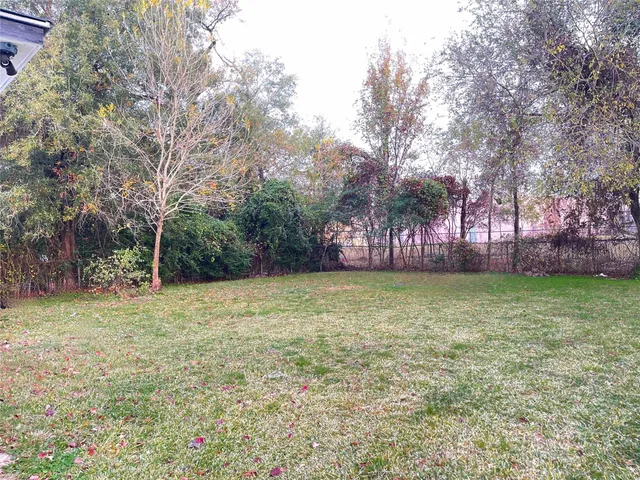 $1,500 | 8710 Caddo Road, Houston, TX 77078