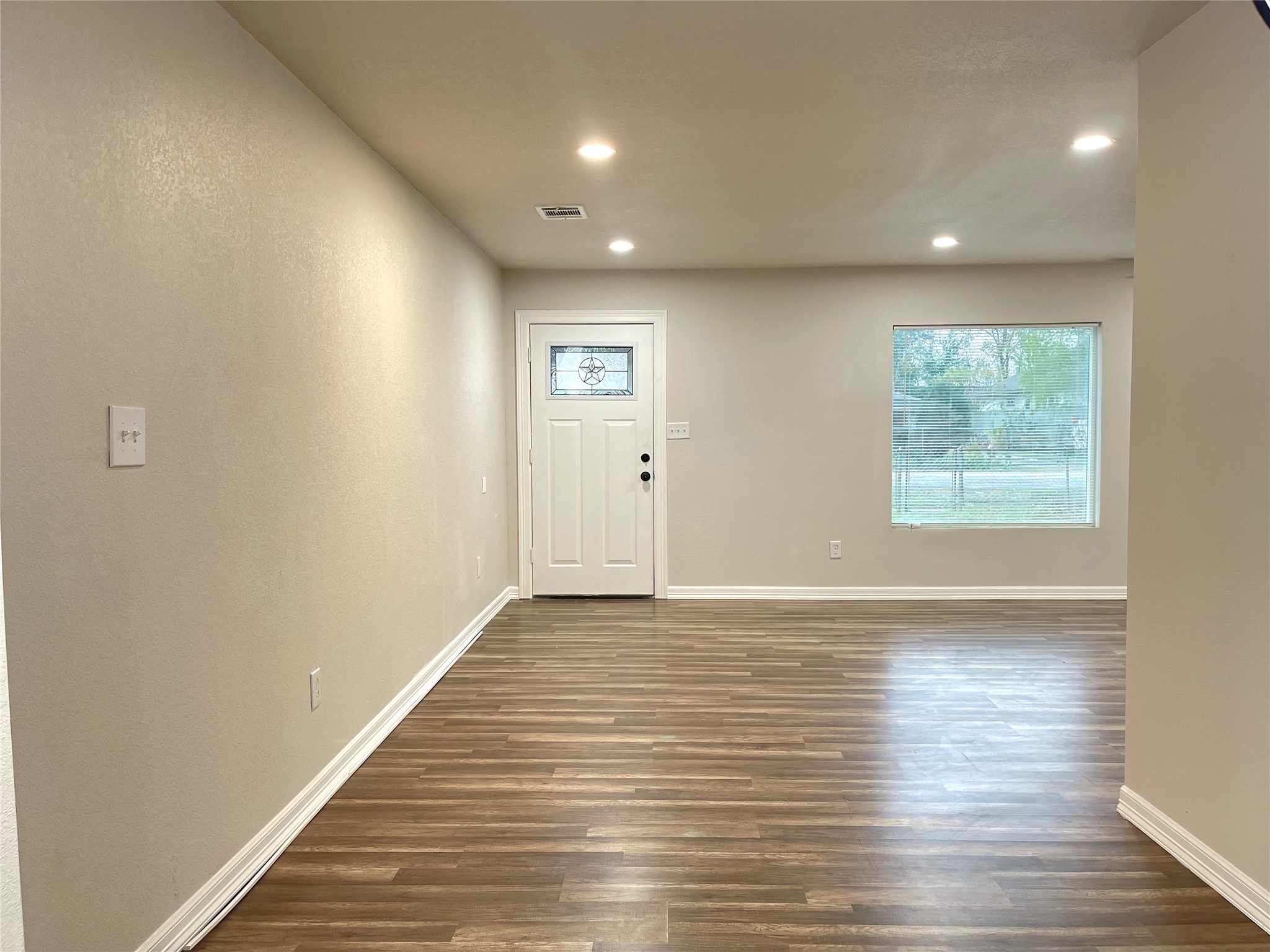 8710 Caddo Road Houston, TX 77078 - Photo 6 of 15