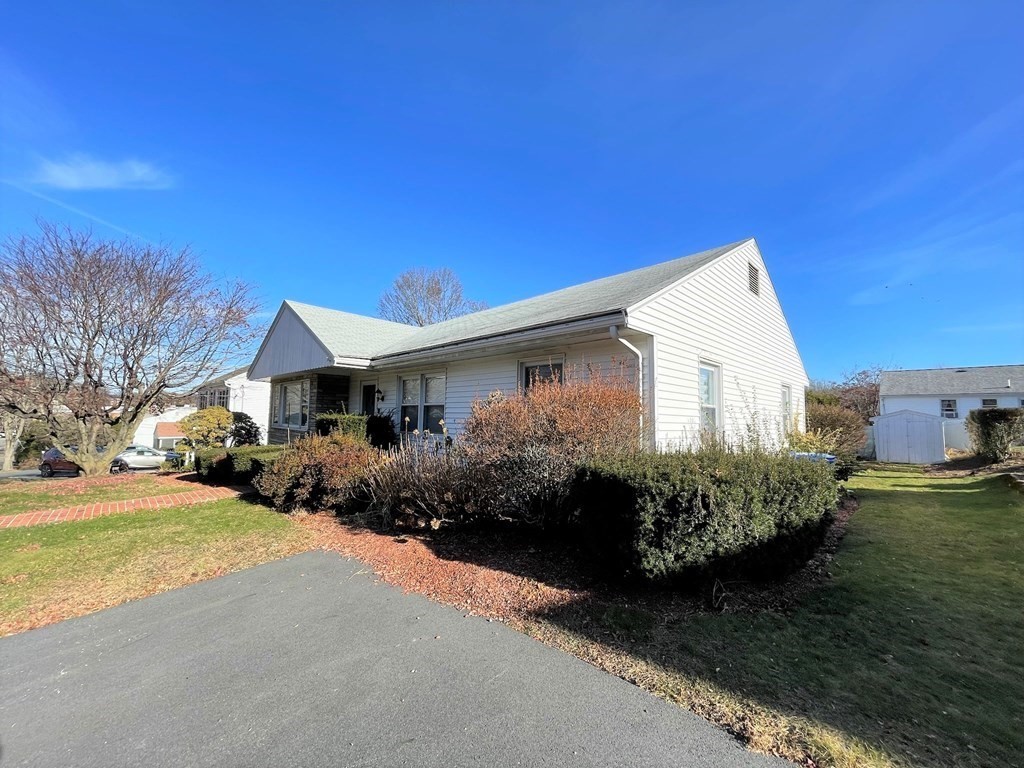 30 Nutting Road Waltham, MA 02451 - Photo 1 of 1