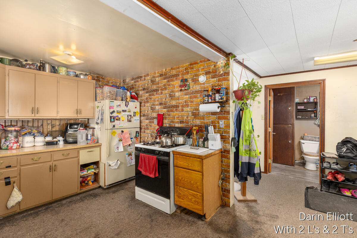 3703 North Cedar Lake Road Edmore, MI 48829 - Photo 14 of 47