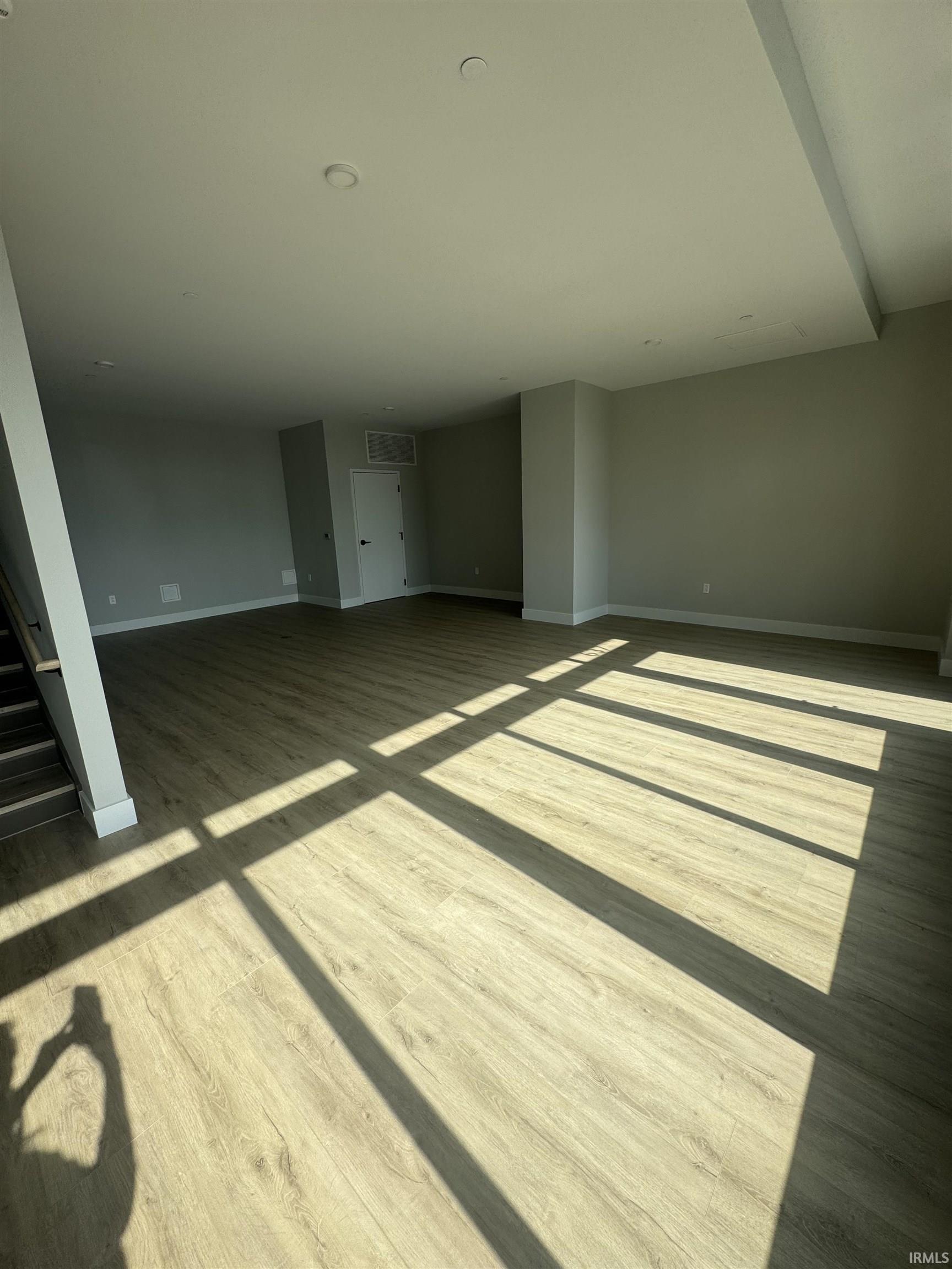 647 Webster Street Fort Wayne, IN 46802 - Photo 12 of 24