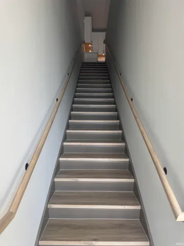 $4,045 | 647 Webster Street, Fort Wayne, IN 46802