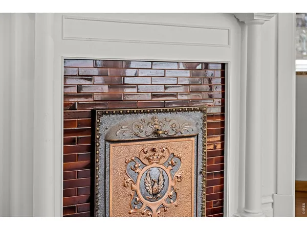 a close view of stove