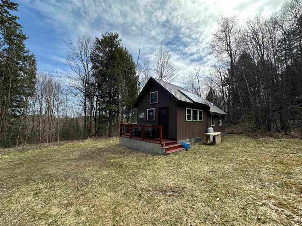 $195,000 | 201 Pudvah Hill Road, Bakersfield, VT 05450