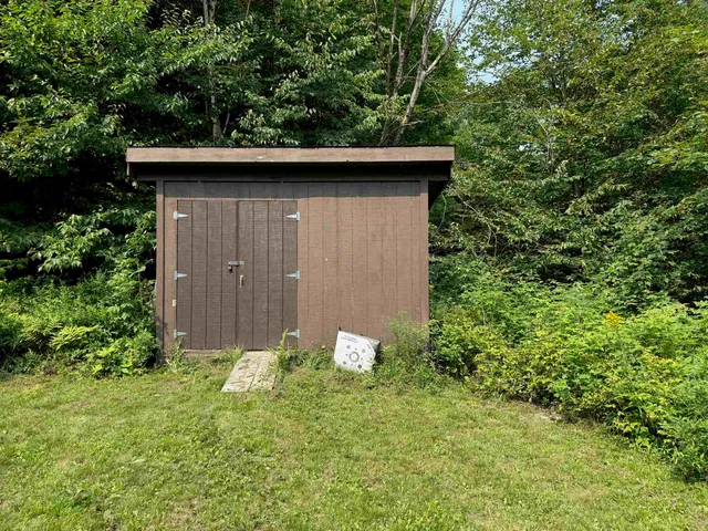 $259,900 | 201 Pudvah Hill Road, Bakersfield, VT 05450