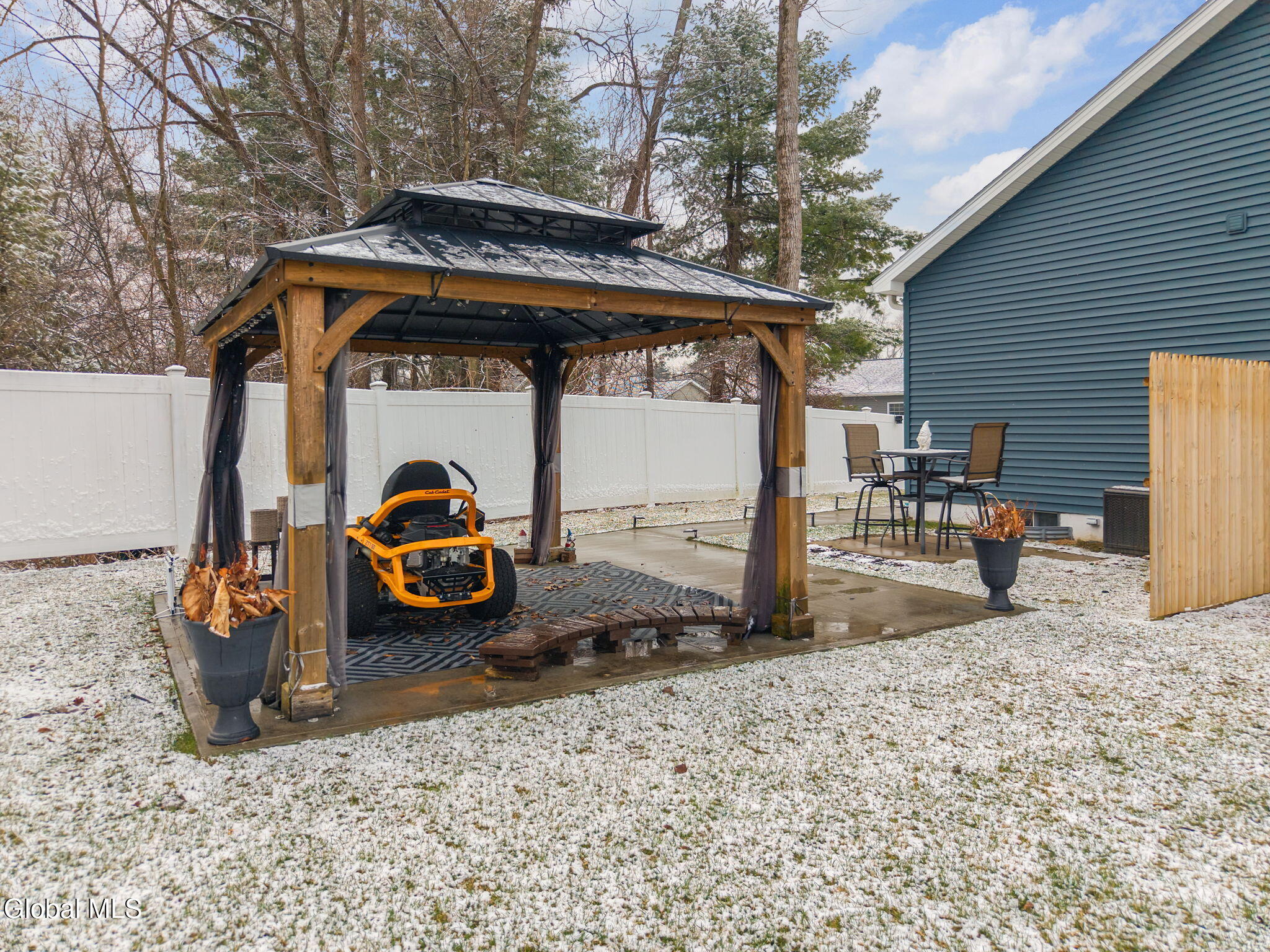 4 Luke Lane Hudson Falls, NY 12839 - Photo 29 of 37 33-4LukeLn_33