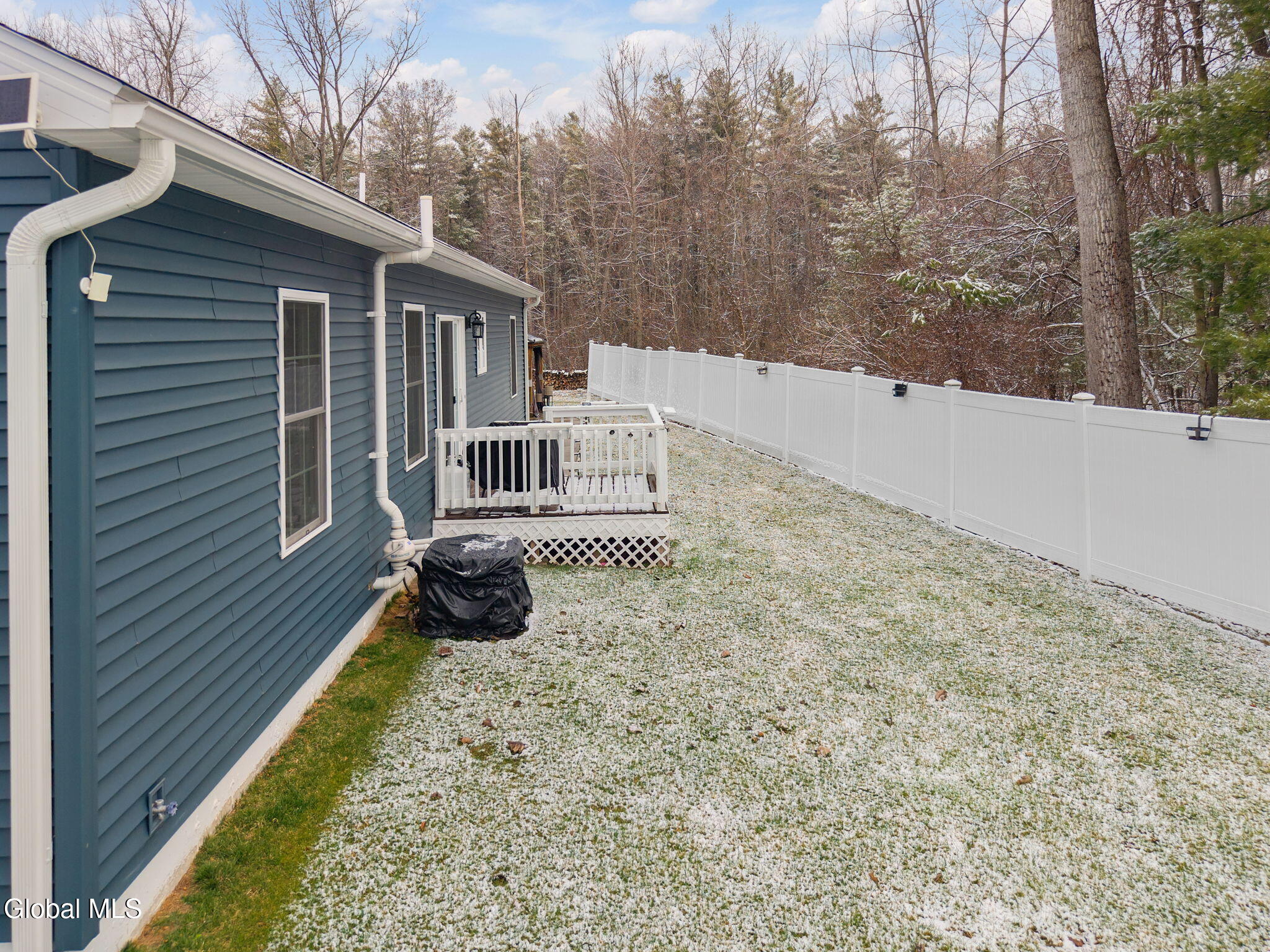 4 Luke Lane Hudson Falls, NY 12839 - Photo 33 of 37 37-4LukeLn_37