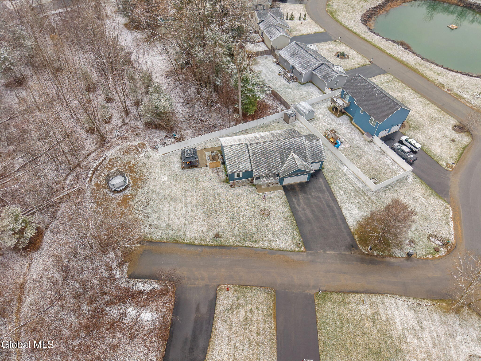 4 Luke Lane Hudson Falls, NY 12839 - Photo 35 of 37 39-4LukeLn_39