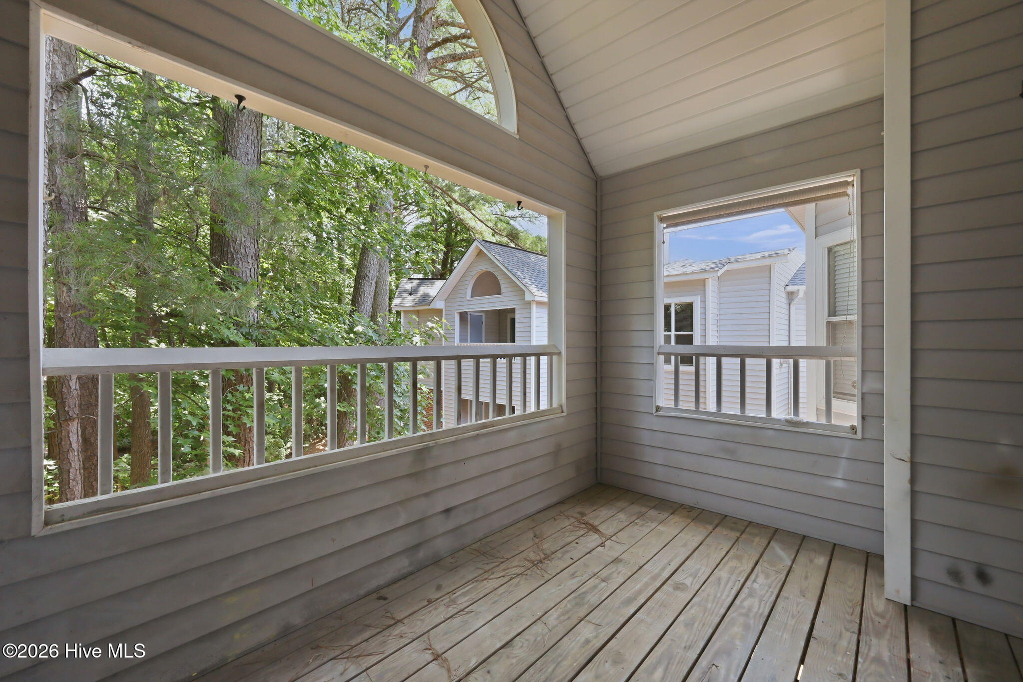 2591 Thackery Road, Unit F Greenville, NC 27858 - Photo 32 of 47