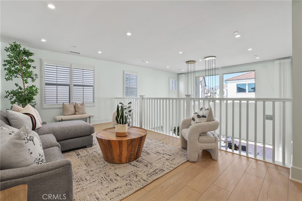 107 Orbit Irvine, CA 92618 - Photo 23 of 46