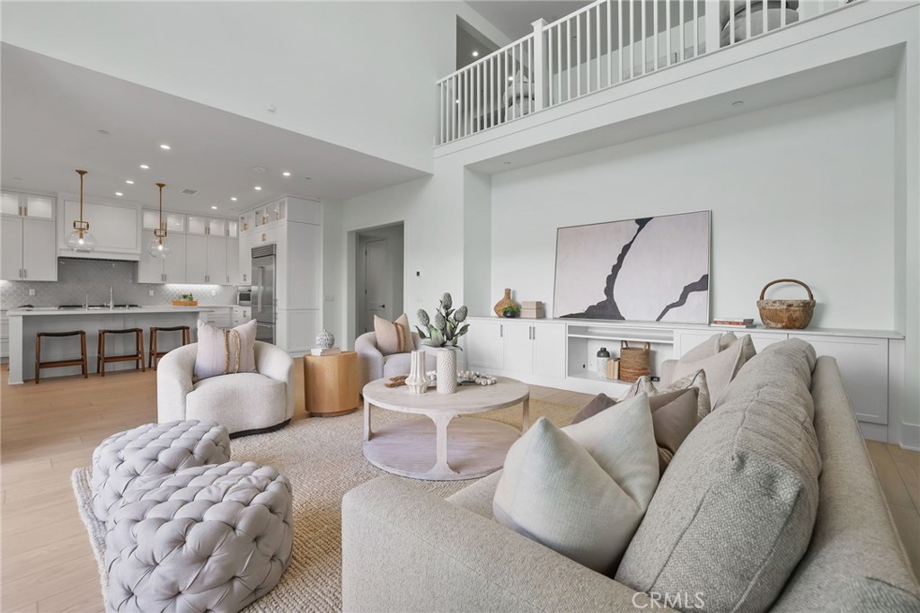 107 Orbit Irvine, CA 92618 - Photo 9 of 46