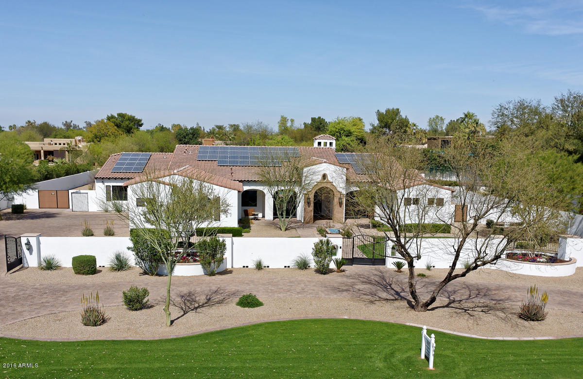 6970 East Doubletree Ranch Road Paradise Valley, AZ 85253 - Photo 1 of 18 Front of Home (3)