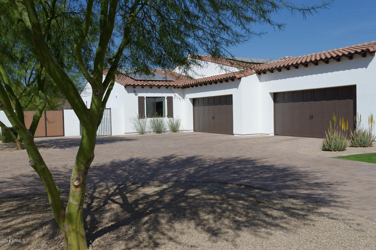 6970 East Doubletree Ranch Road Paradise Valley, AZ 85253 - Photo 18 of 18 Side Entry Garages