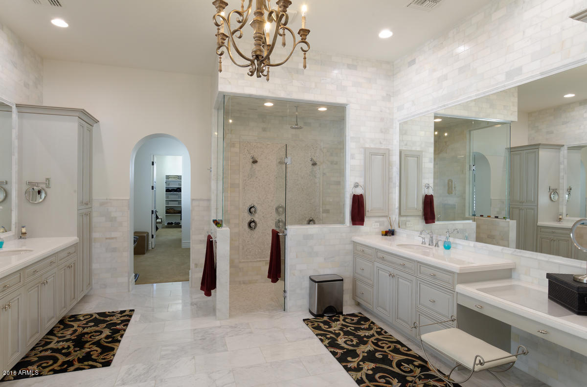 6970 East Doubletree Ranch Road Paradise Valley, AZ 85253 - Photo 9 of 18 Master Bathroom