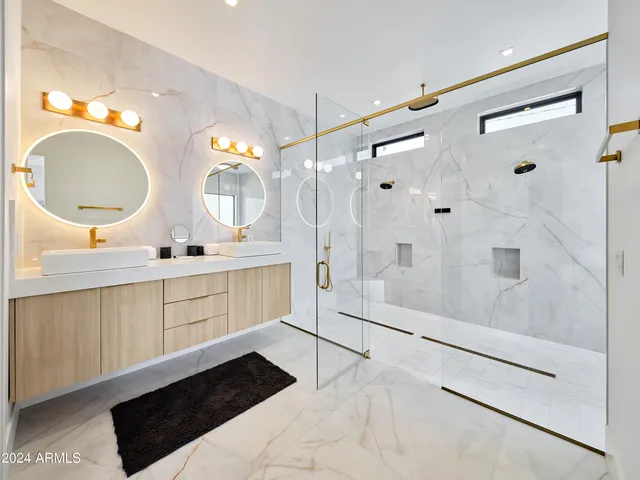 $14,995 | 7707 East 3rd Street, Scottsdale, AZ 85251