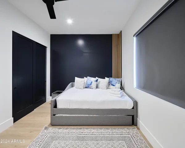 $14,995 | 7707 East 3rd Street, Scottsdale, AZ 85251