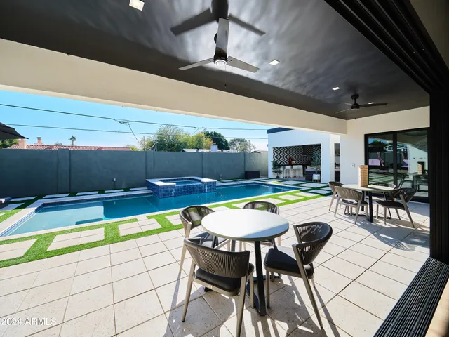 $14,995 | 7707 East 3rd Street, Scottsdale, AZ 85251