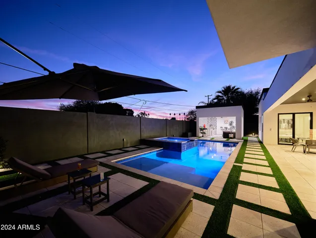 $14,995 | 7707 East 3rd Street, Scottsdale, AZ 85251