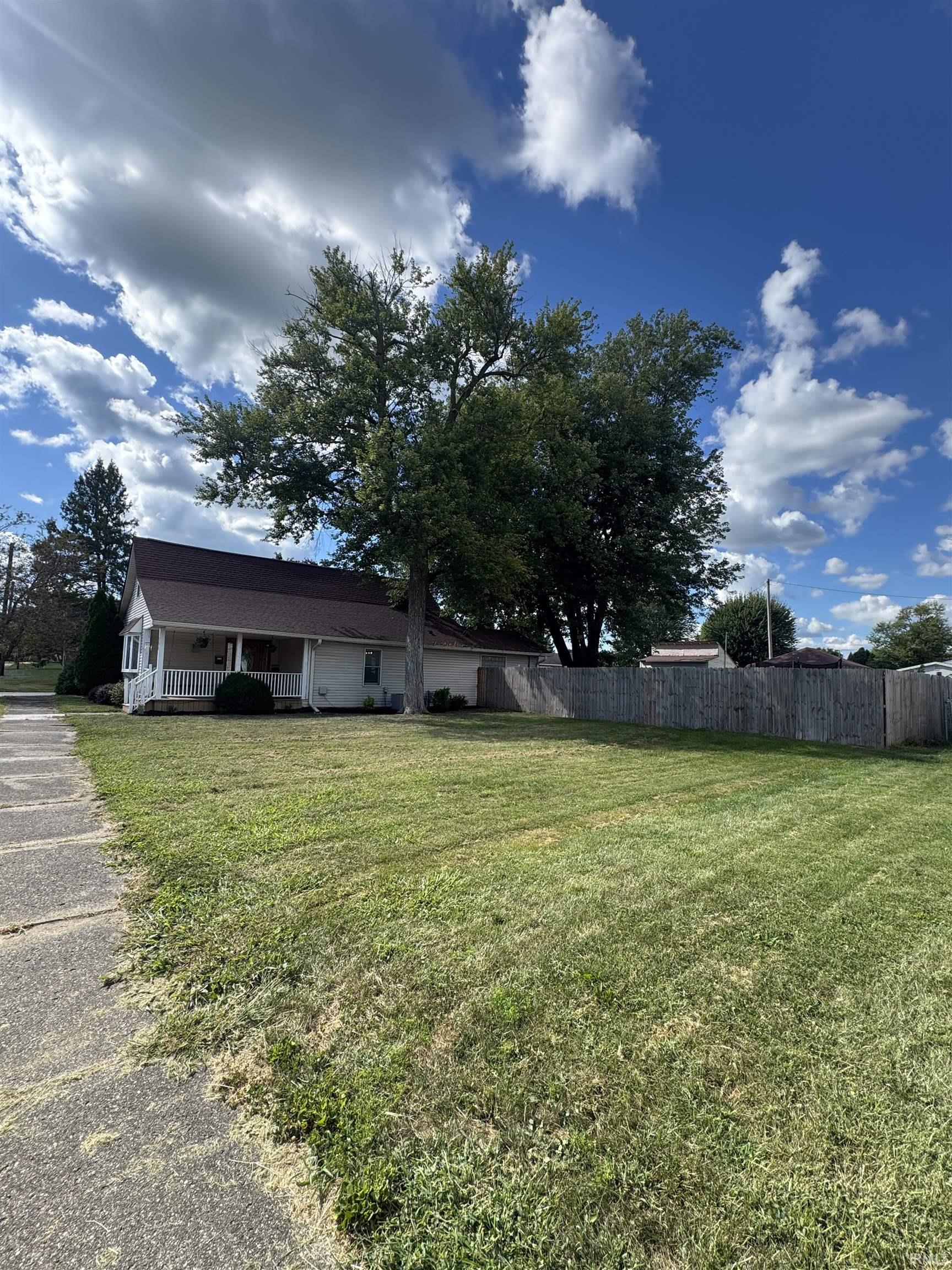 1300 North F Street Elwood, IN 46036 - Photo 3 of 26