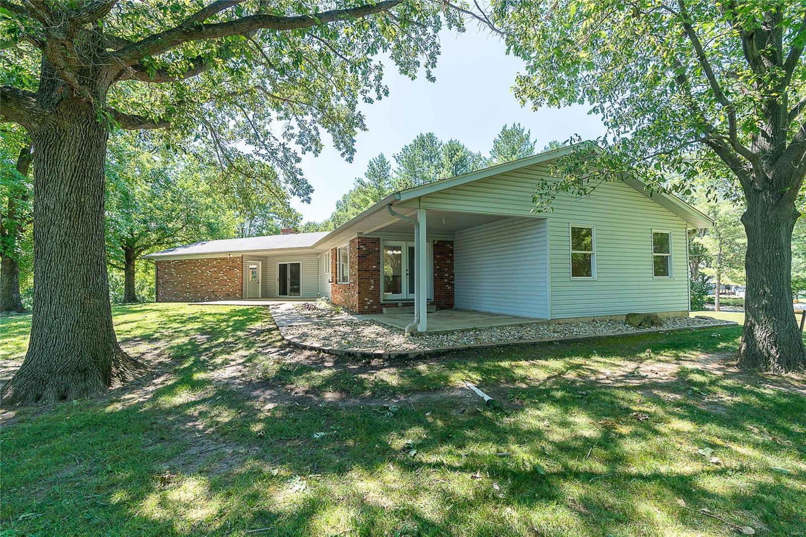 9401 Fruit Road Alhambra, IL 62001 - Photo 39 of 45
