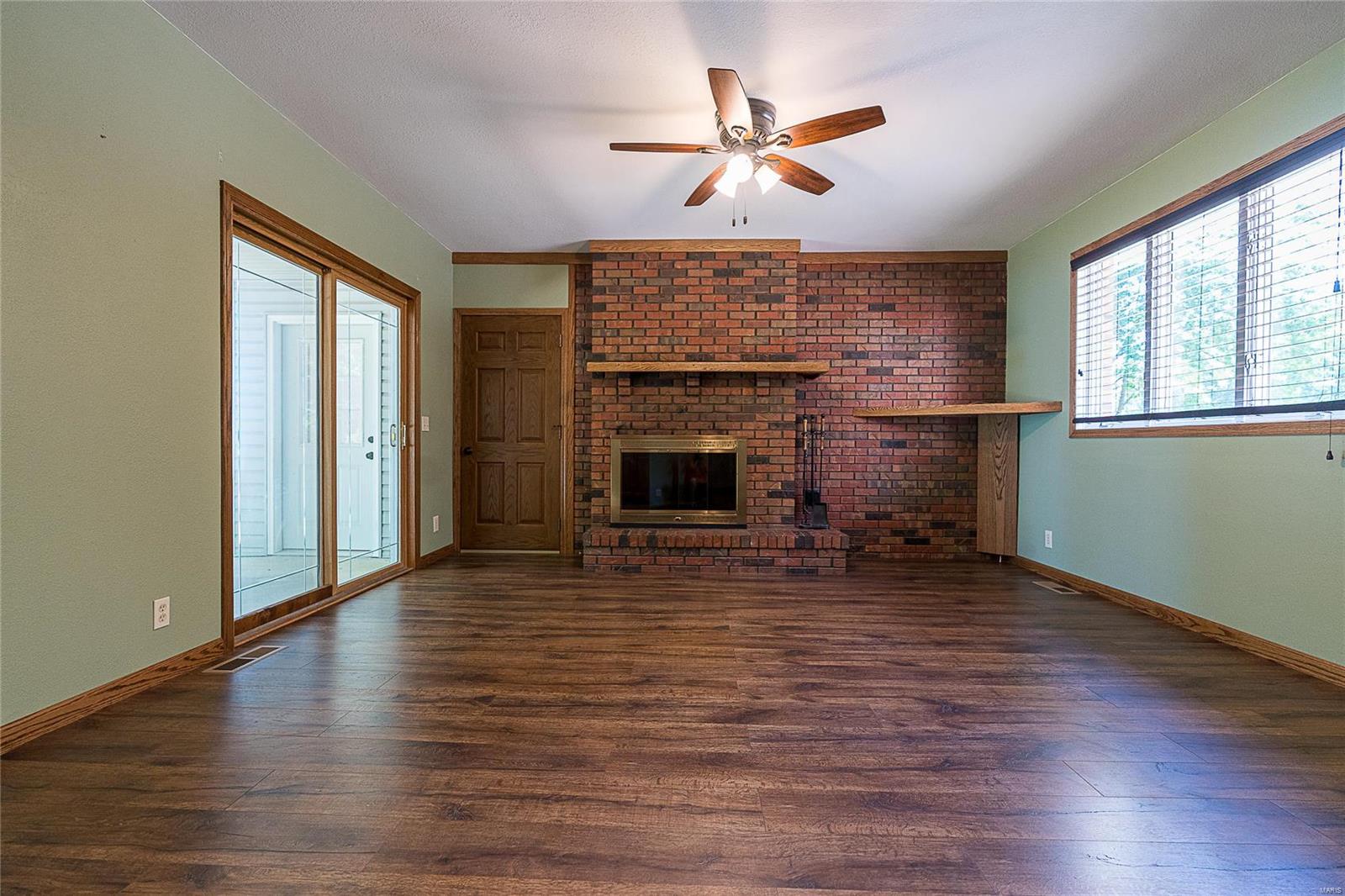 9401 Fruit Road Alhambra, IL 62001 - Photo 8 of 45