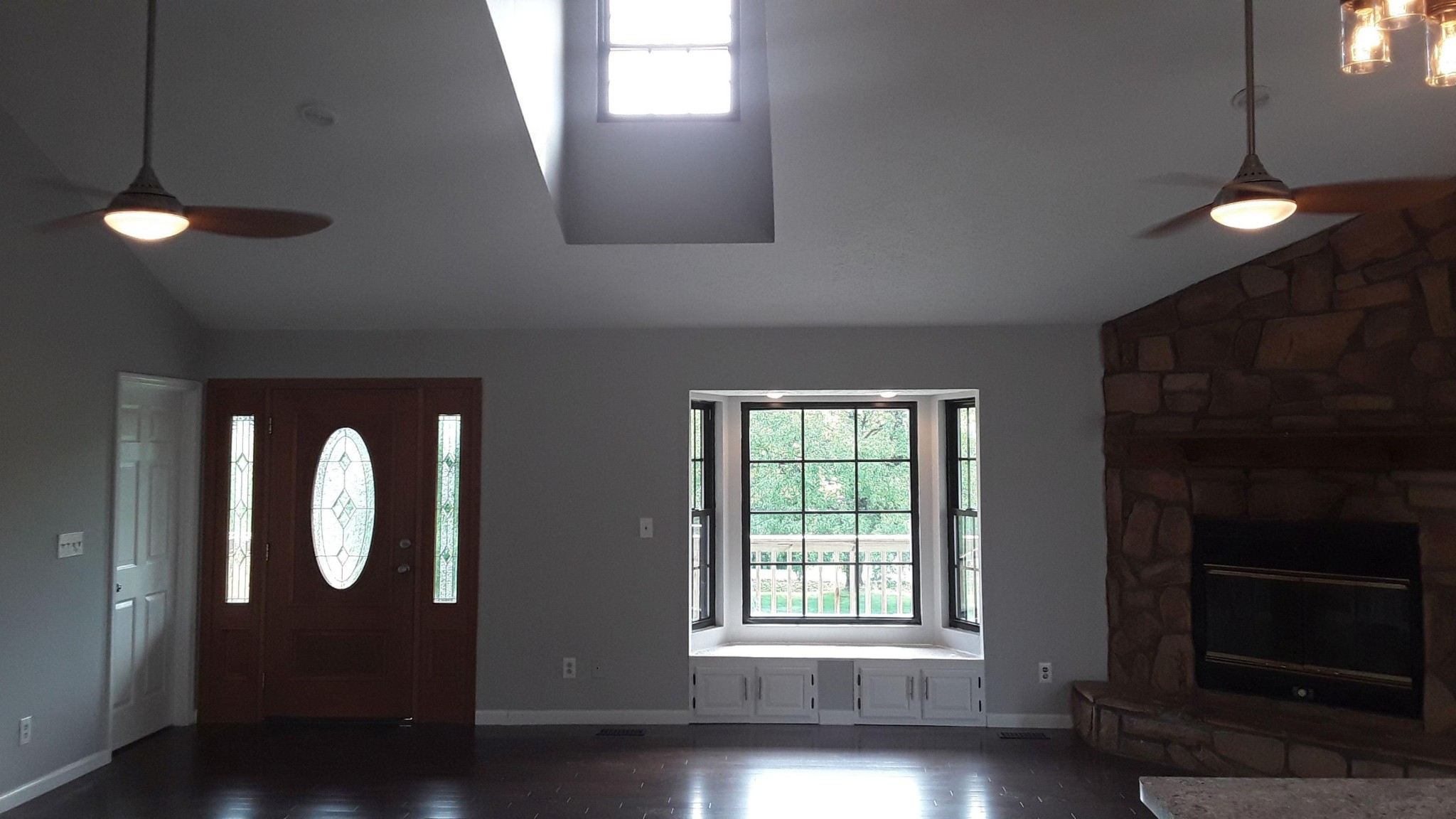 129 Rosedale Avenue Rutledge, TN 37861 - Photo 13 of 34 wooden floor in an empty room with a window
