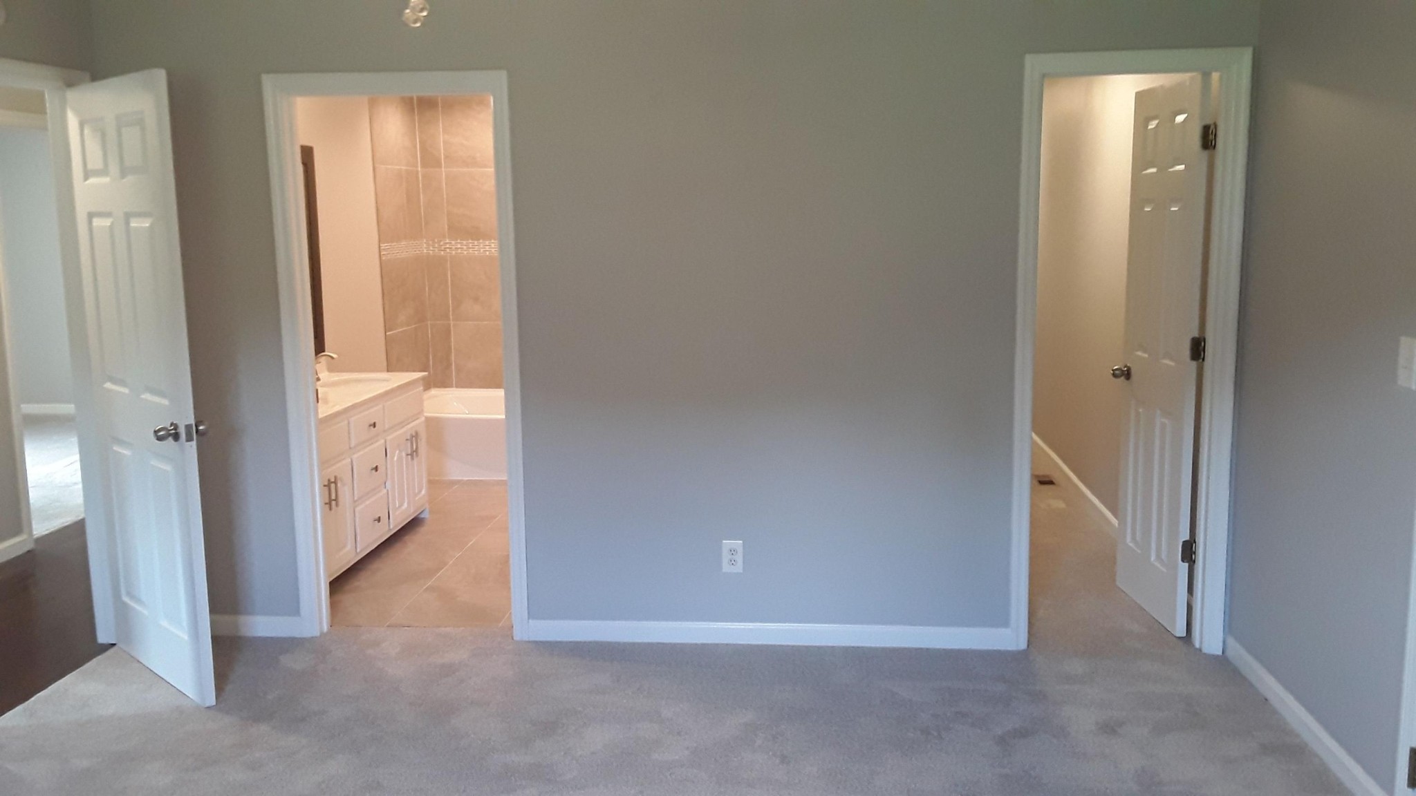 129 Rosedale Avenue Rutledge, TN 37861 - Photo 16 of 34 an empty room with windows