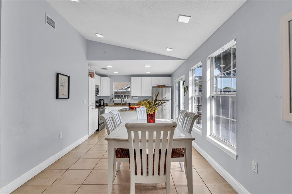 4901 Reginald Road Orlando, FL 32829 - Photo 12 of 29