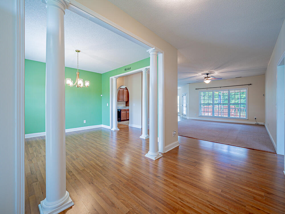 3422 Rev. J. W. Carter Road Summerton, SC 29148 - Photo 5 of 43 Foyer and dining room