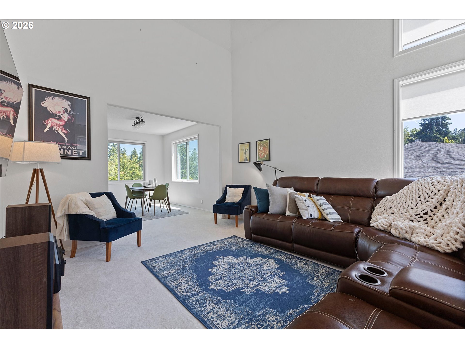 13712 Southwest 130th Place Portland, OR 97223 - Photo 5 of 41