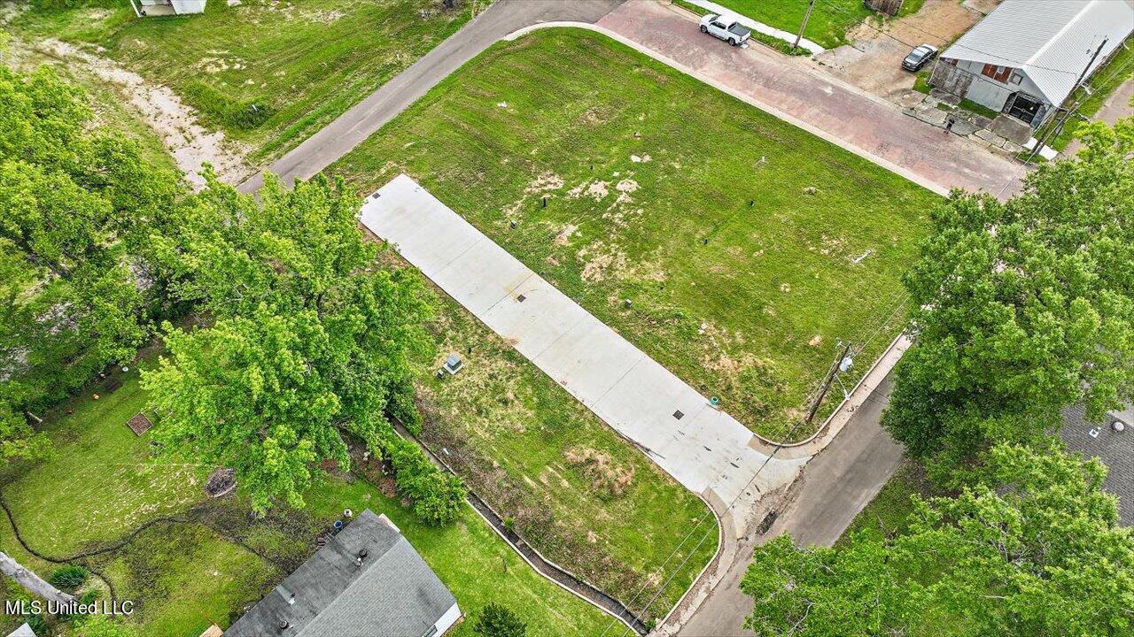 4 Jefferson Street Clinton, MS 39056 - Photo 8 of 18 07-Jefferson St