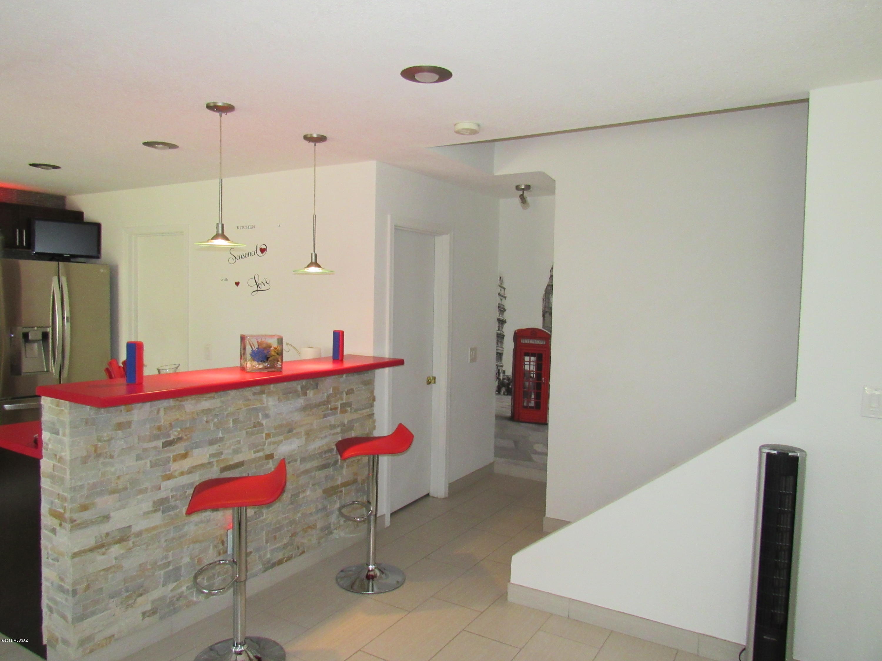 5771 South Manta Ray Road Tucson, AZ 85706 - Photo 9 of 47 Gallery Image 9