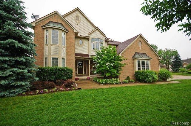 Brookside 5 Colonial