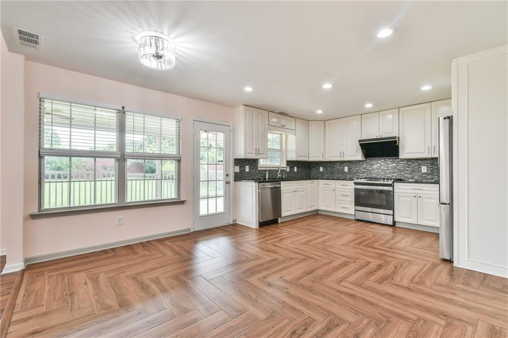 778 Roxholly Lane Northeast Buford, GA 30518 - Photo 18 of 40