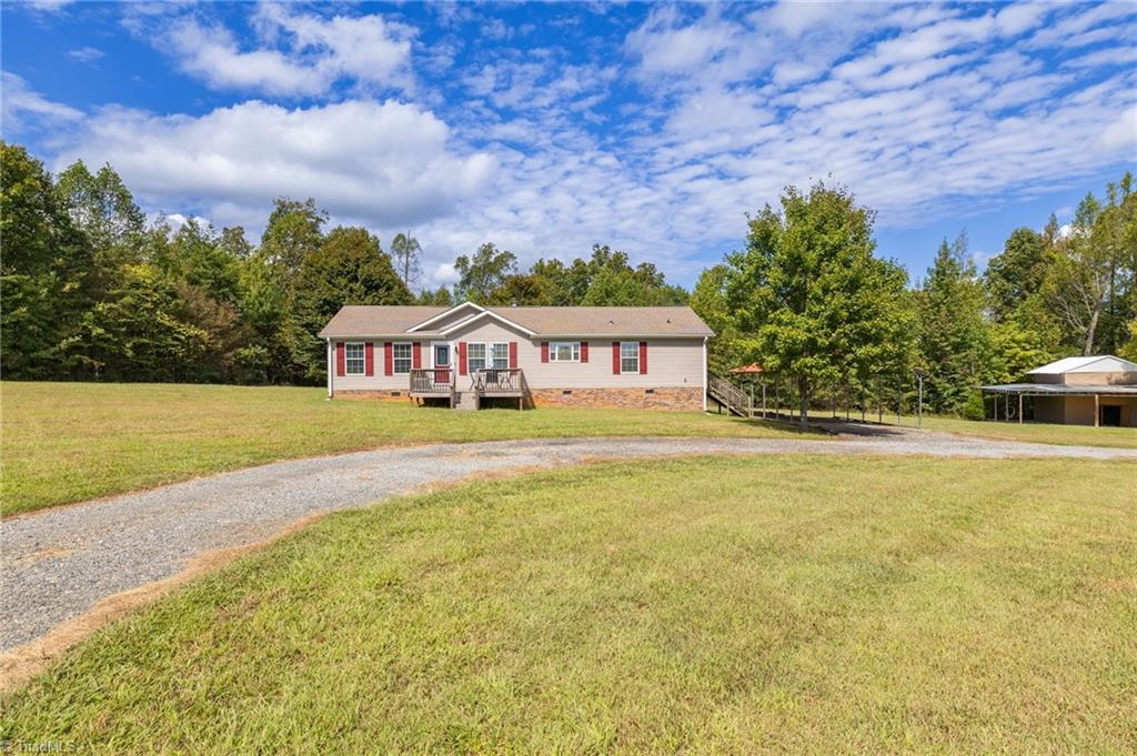 690 Snead Road Stoneville, NC 27048 - Photo 2 of 48