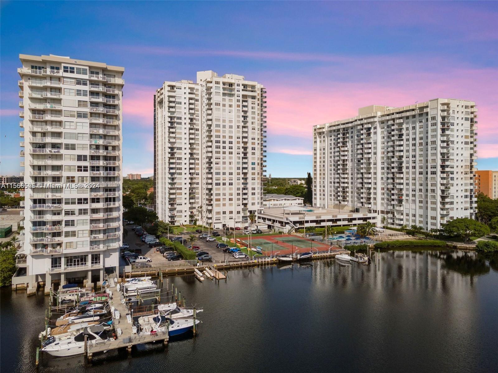 2750 Northeast 183rd Street, Unit 1107 Aventura, FL 33160 - Photo 4 of 31