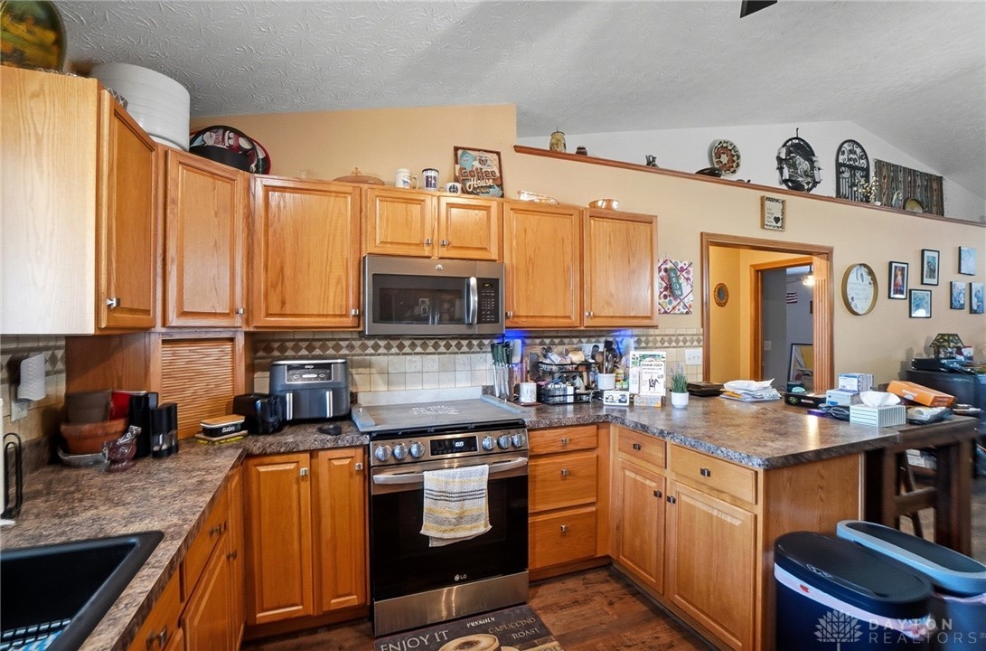 6981 Fishburg Road Dayton, OH 45424 - Photo 23 of 57