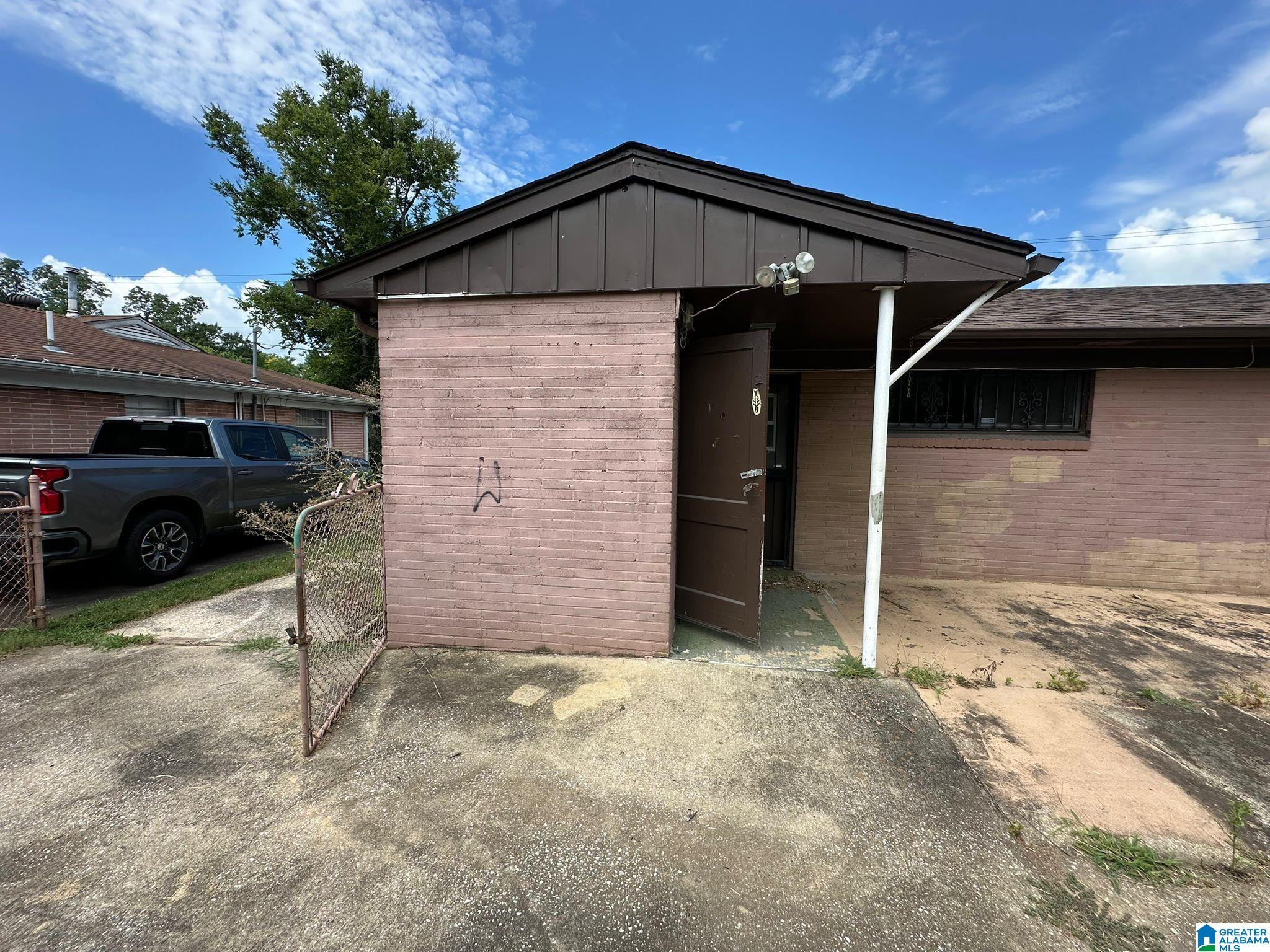 1205 31st Street Southwest Birmingham, AL 35211 - Photo 15 of 17