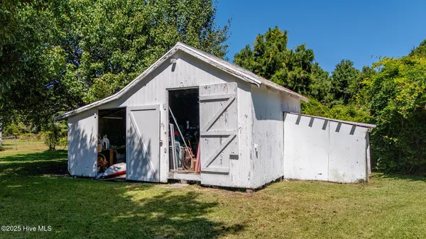 $475,000 | 2596 Cedar Island Road, Cedar Island, NC 28520