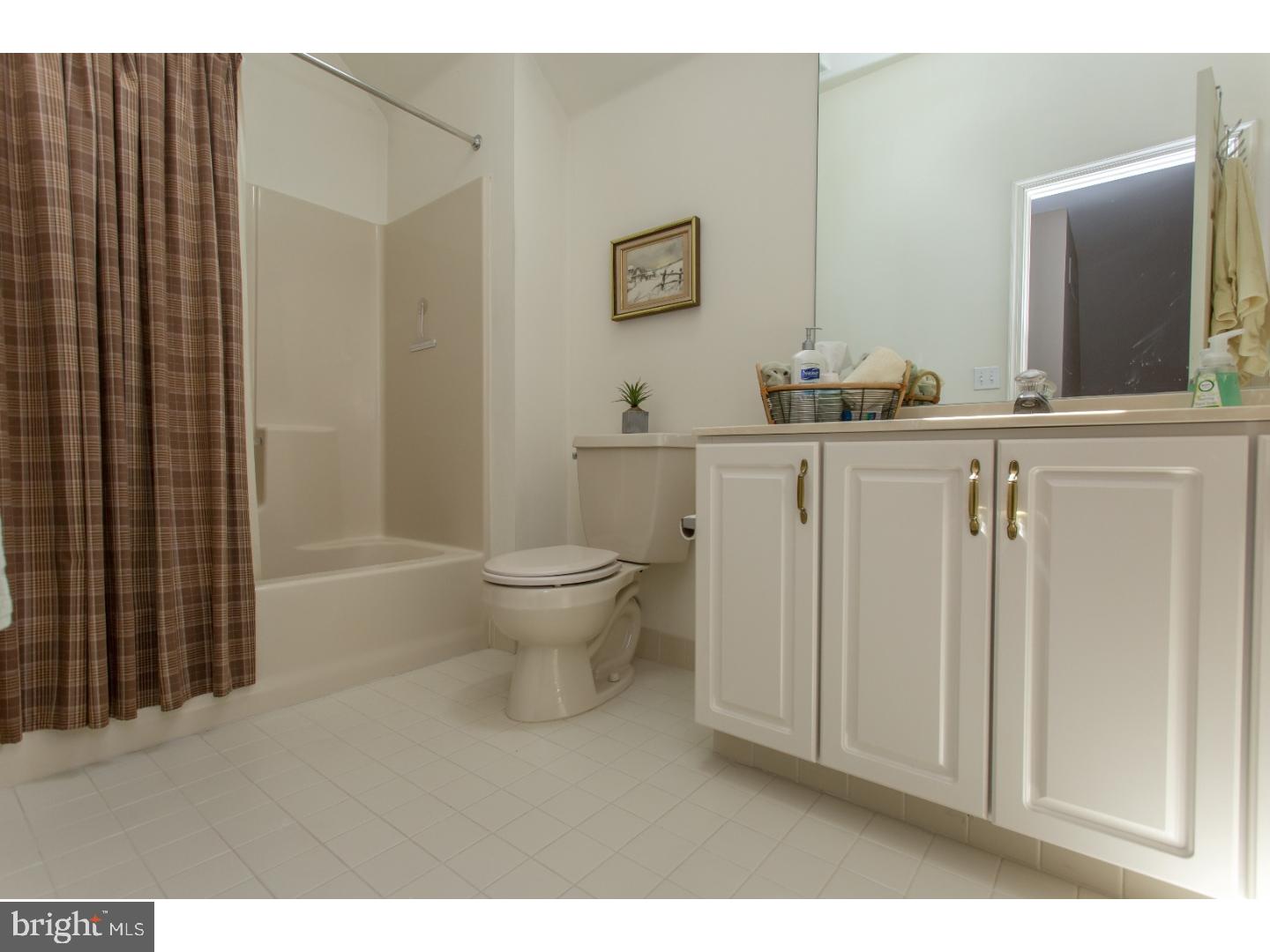 432 Buttonwood Road Landenberg, PA 19350 - Photo 15 of 24 Bathroom