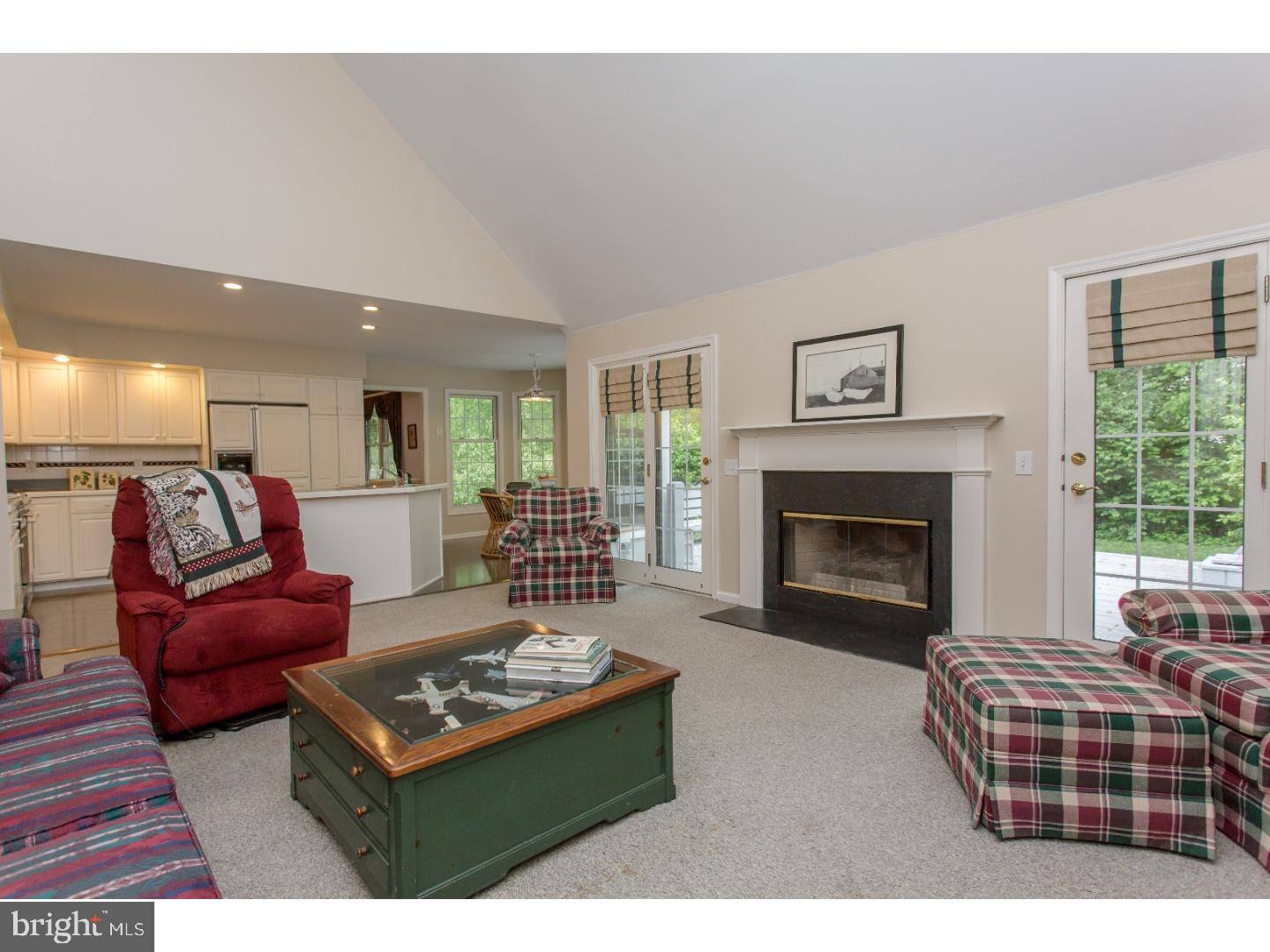 432 Buttonwood Road Landenberg, PA 19350 - Photo 9 of 24 Family Room