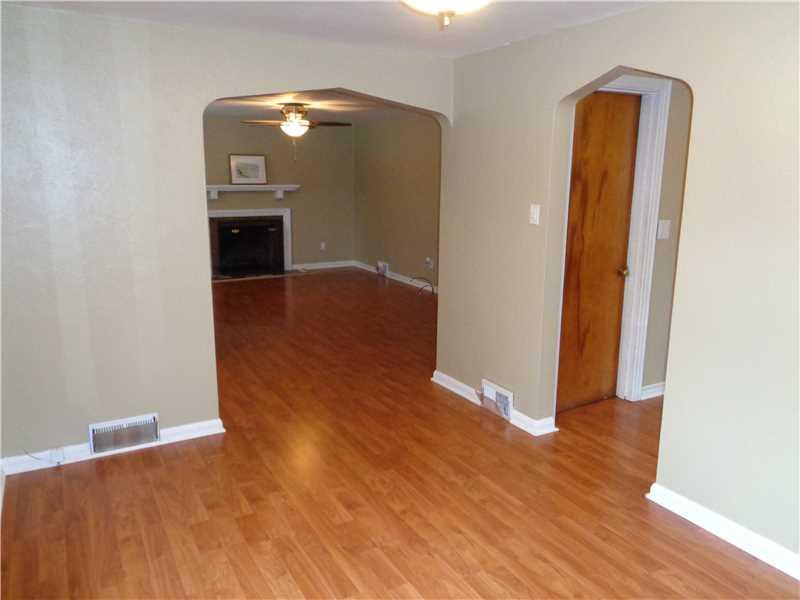1037 Connor Road Castle Shannon, PA 15234 - Photo 9 of 25 Dining Room.