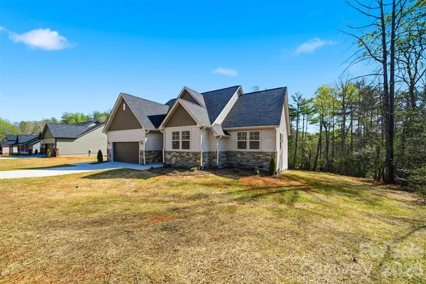 $434,900 | 2422 Kimberly Avenue, Morganton, NC 28655