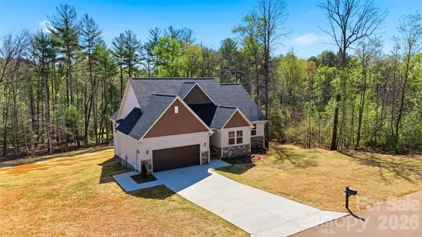 $434,900 | 2422 Kimberly Avenue, Morganton, NC 28655