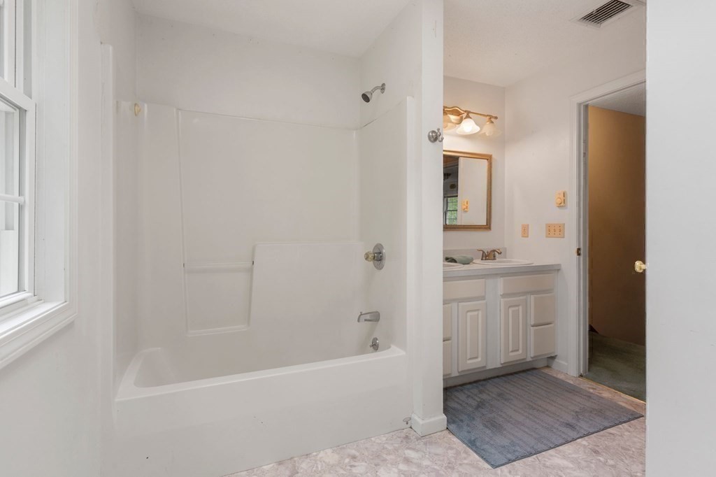 44 Indian Spring Road East Longmeadow, MA 01028 - Photo 33 of 42 Gallery Image 33