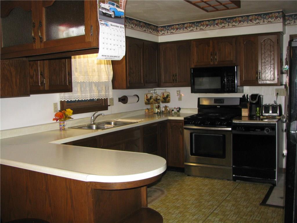 116 Dry Ridge Road West Alexander, PA 15376 - Photo 2 of 9